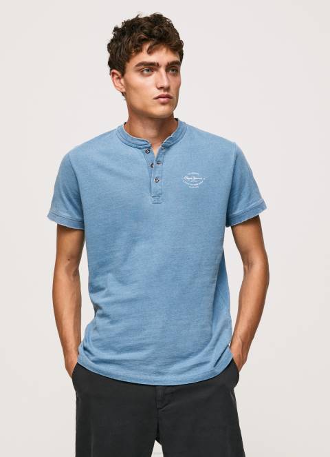muskarci_svijetlo_plava_pamucna_majica_s_pekarskim_ovratnikom_pepe_jeans_jz8h965.jpg muškarci svijetlo plava pamučna majica s pekarskim ovratnikom Pepe Jeans JZ8H965 - Slika 1