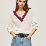 žene bijela krep žersej s v-izrezom Pepe Jeans JZ8H228