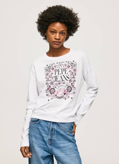 zene_bijela_majica_dugih_rukava_s_maxi_logom_pepe_jeans_jz8h389.jpg žene bijela majica dugih rukava s maxi logom Pepe Jeans JZ8H389 - Slika 1