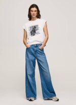 žene bijela majica s printom fotografija Pepe Jeans JZ8H410 - Slika 2