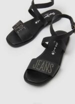 žene crno irma log ravne kožne sandale Pepe Jeans JZ8H661 - Slika 3