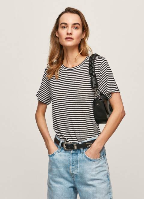 zene_crno_majica_s_prugastim_printom_pepe_jeans_jz8h459.jpg žene crno majica s prugastim printom Pepe Jeans JZ8H459 - Slika 1