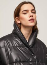 žene crno sjajna podstavljena jakna Pepe Jeans JZ8H123 - Slika 3