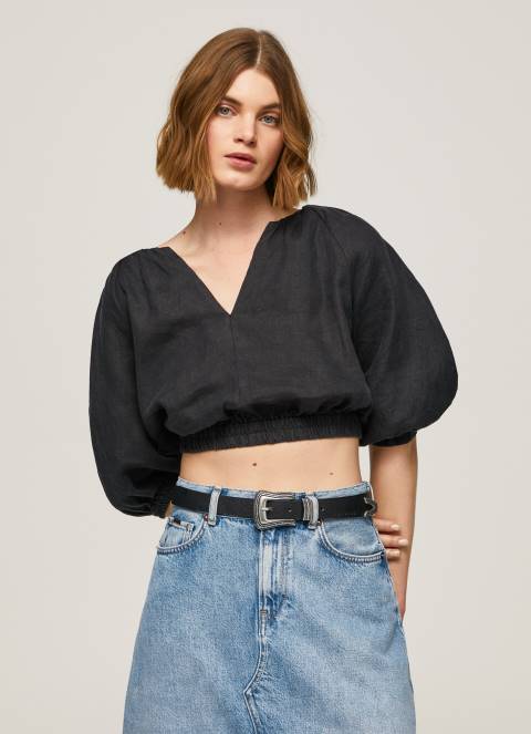 zene_crno_skraceni_top_s_v_izrezom_pepe_jeans_jz8h374.jpg žene crno skraćeni top s v-izrezom Pepe Jeans JZ8H374 - Slika 1