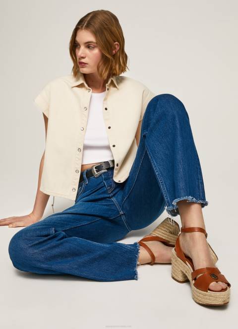 zene_preplanuli_ten_taffy_dnevne_kozne_sandale_pepe_jeans_jz8h645.jpg žene preplanuli ten taffy dnevne kožne sandale Pepe Jeans JZ8H645 - Slika 1
