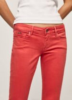 žene studio crvena klasične uske hlače Pepe Jeans JZ8H315 - Slika 3