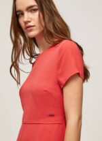 žene studio crvena kratki kombinezon od krep Pepe Jeans JZ8H203 - Slika 3