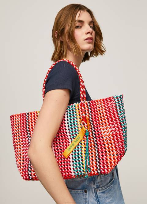 zene_studio_crvena_tkana_plasticna_torba_pepe_jeans_jz8h720.jpg žene studio crvena tkana plastična torba Pepe Jeans JZ8H720 - Slika 1