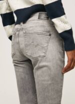žene traper soho uske traperice srednje visine Pepe Jeans JZ8H49 - Slika 5